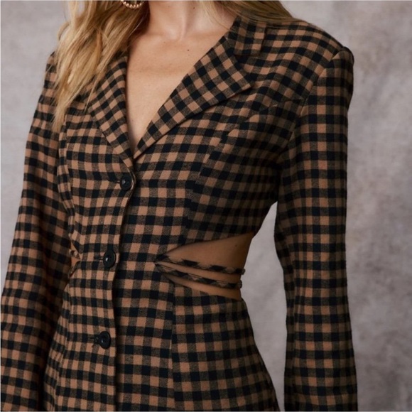 12th Tribe flannel blazer‎ dress with cutout sides. Size small. New with tags - Picture 4 of 8